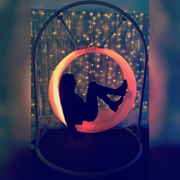 Meet your Posher, Heidi - Picture 1 of 1